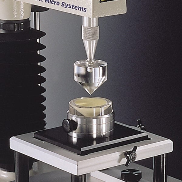 Spreadability test using a texture analyser