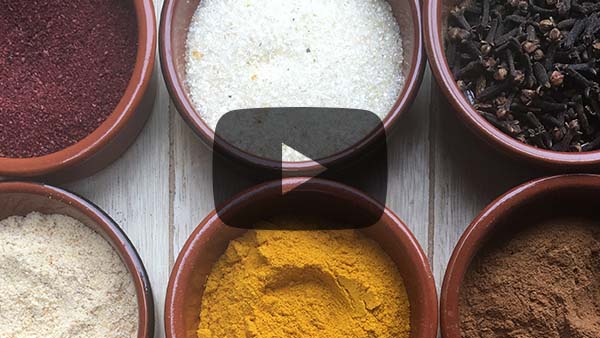 Measuring powder flow video - salt and seasonings